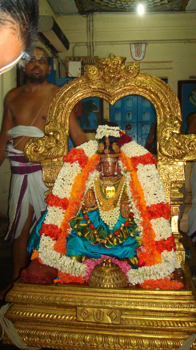 Perundevi Thayar Jaya Aani Sukravaram_04