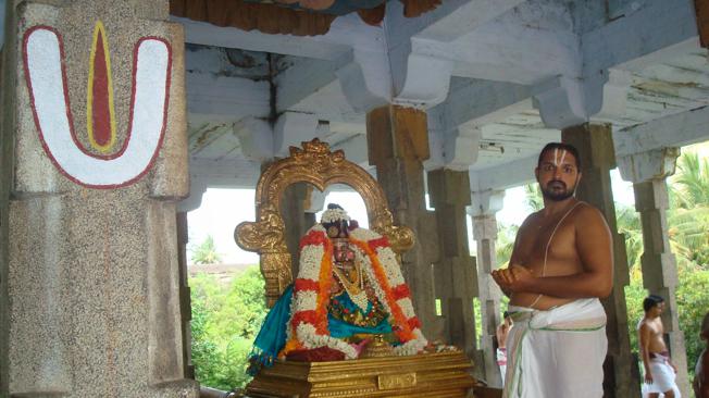 Perundevi Thayar Jaya Aani Sukravaram_14