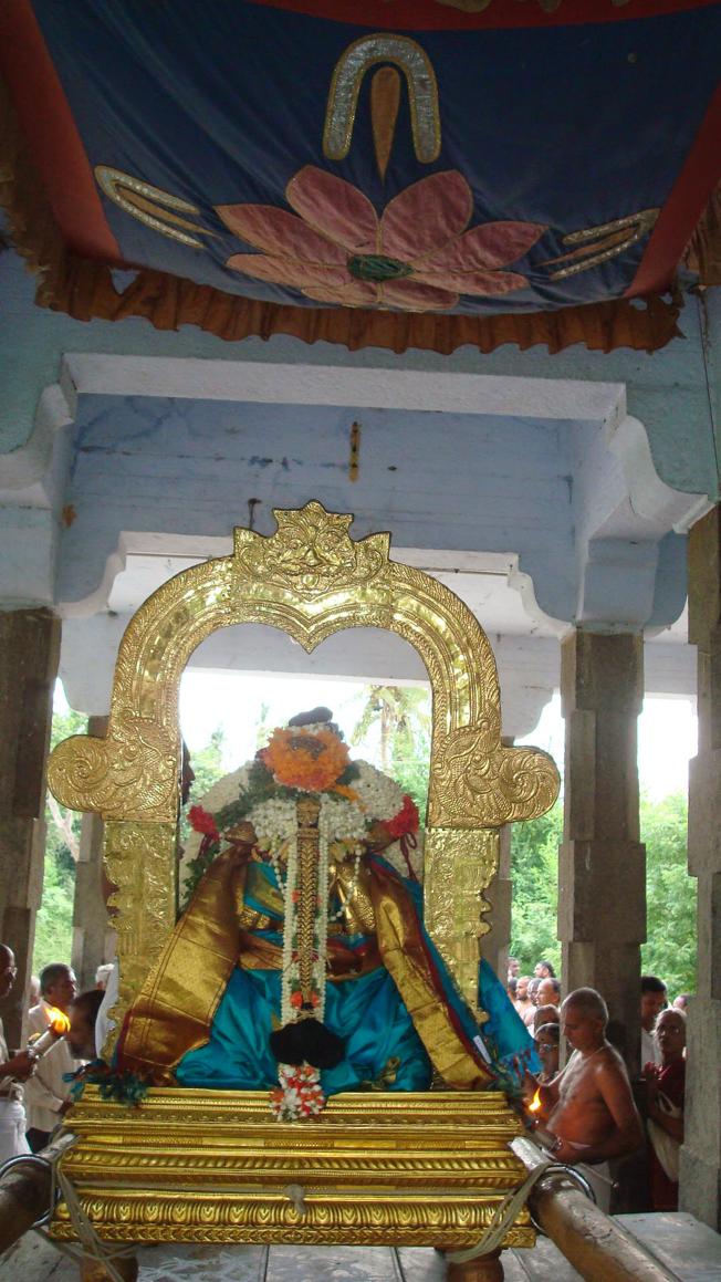 Perundevi Thayar Jaya Aani Sukravaram_15