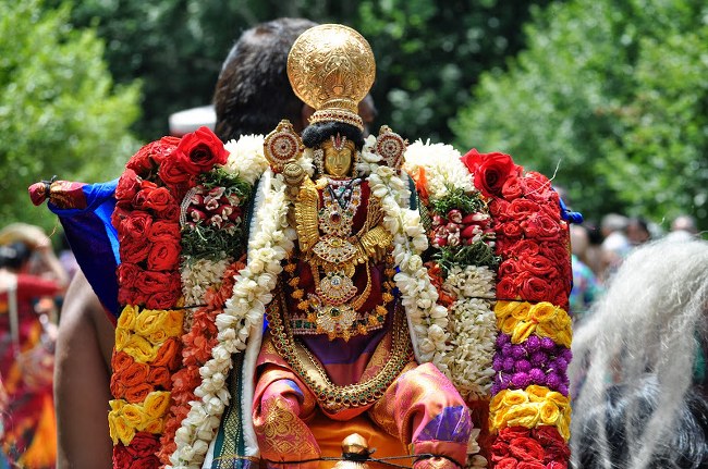Pomona Ranganatha Temple Garuda Sevai 2014 05