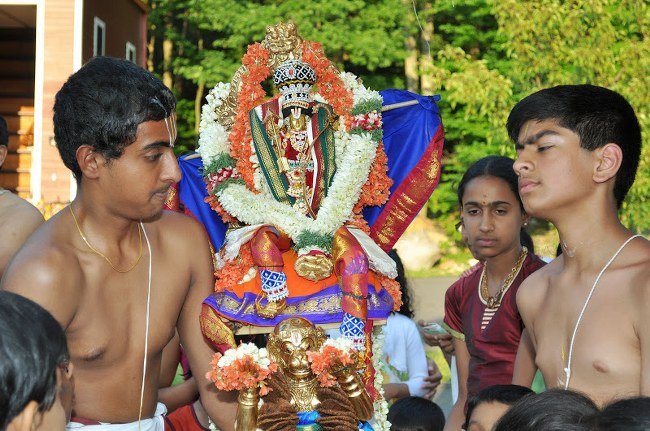 Pomona Ranganatha Temple Hanumantha Vahanam 2014 03