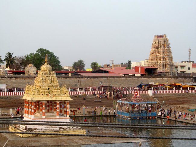 Thiruvallur-Maasi-Theppam-01-03-2014-02