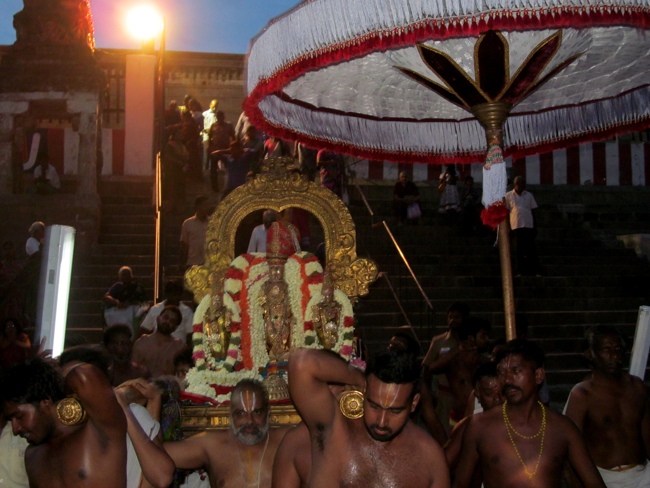 Thiruvallur Sri Veeraraghava Perumal Aani Theppotsavam Day 3 28-06-2014   11