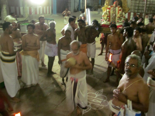 Thiruvallur Sri Veeraraghava Perumal Aani Theppotsavam Day 3 28-06-2014   36