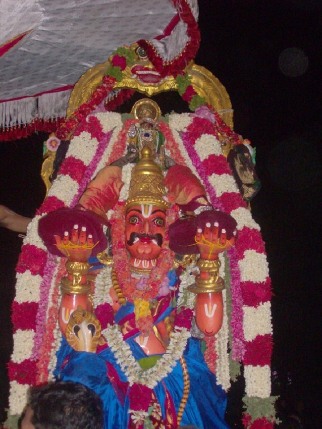 Aani Garudan At Nanganallur Sri Lakshmi Hayavadhana Perumal Temple5