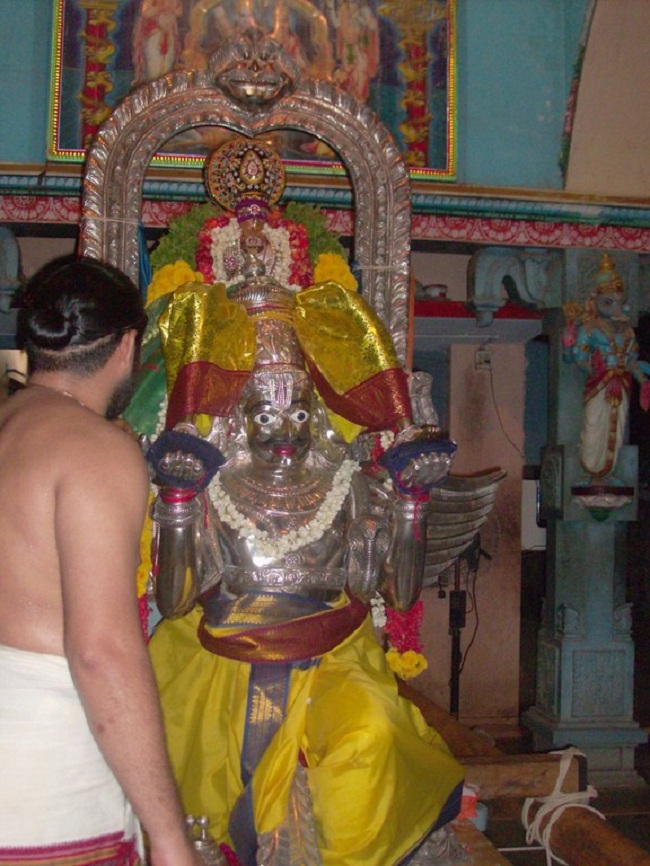Aani Garudan At Nanganallur Sri Lakshmi Narasimhar Navaneetha Krishnan Temple7