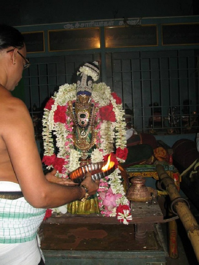 Arumbakkam Sri Satyavaradaraja Perumal Temple Thiruvadipoora Uthsavam12