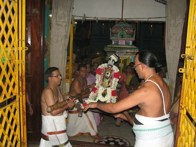 Arumbakkam Sri Satyavaradaraja Perumal Temple Thiruvadipoora Uthsavam8
