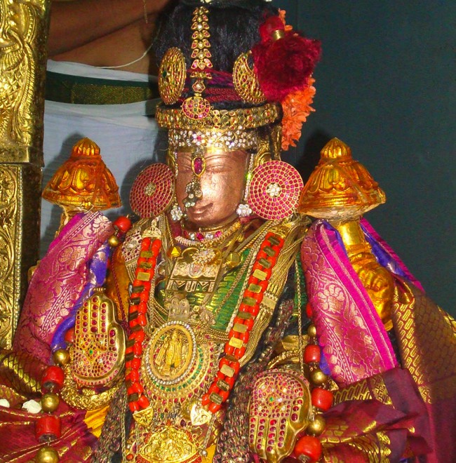 Kanchi Sri Peraralulan Kodai utsavam day 5 2014--14