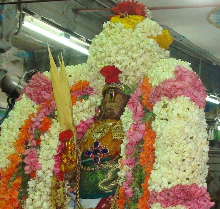 Kanchi Sri Perarulalan Kodai Utsavam day 4