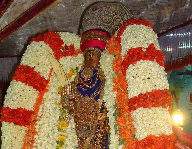 Kanchi Varadaraja Perumal Kovil Aani Garudan and Periyazhwar Thirunakshatram 2014 04