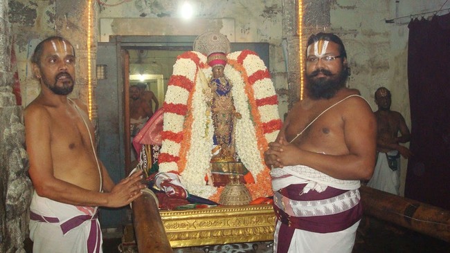 Kanchi Varadaraja Perumal Kovil Aani Garudan and Periyazhwar Thirunakshatram 2014 46