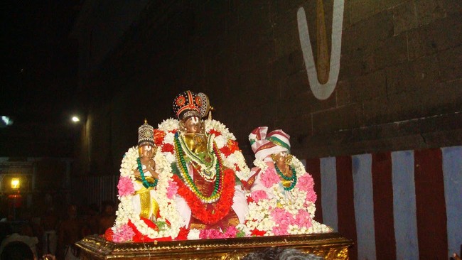 Kanchi Varadaraja Perumal Kovil Sri Nathamuni THirunkashatram 2014 30