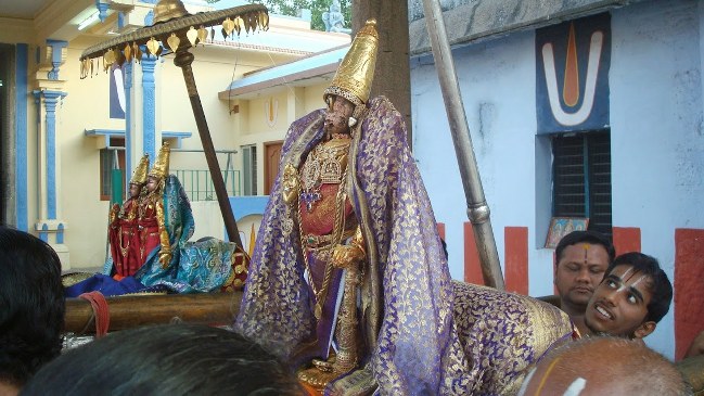 Kanchi Varadaraja Perumal Temple Kodai Utsavam day 2 2014 11