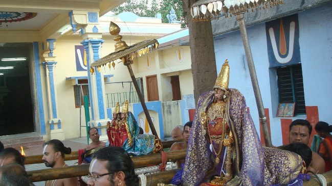 Kanchi Varadaraja Perumal Temple Kodai Utsavam day 2 2014 13