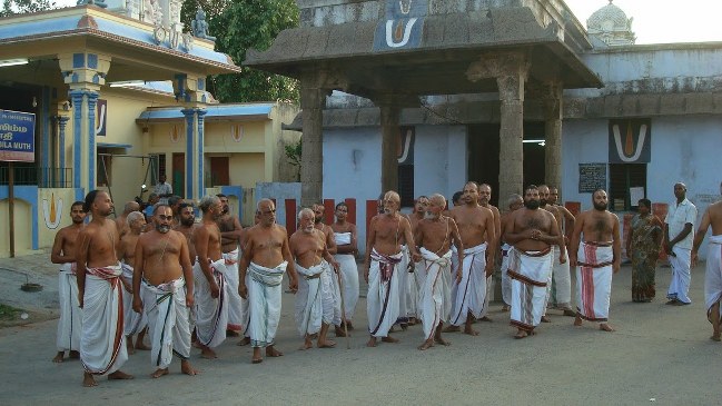 Kanchi Varadaraja Perumal Temple Kodai Utsavam day 2 2014 14