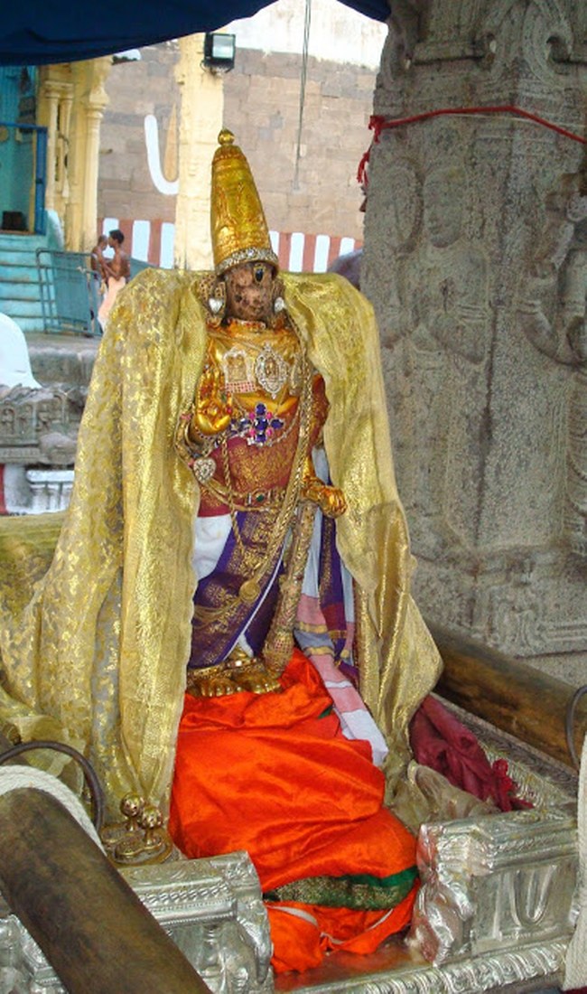 Kanchi Varadaraja Perumal Temple Kodai Utsavam day 3 2014 15