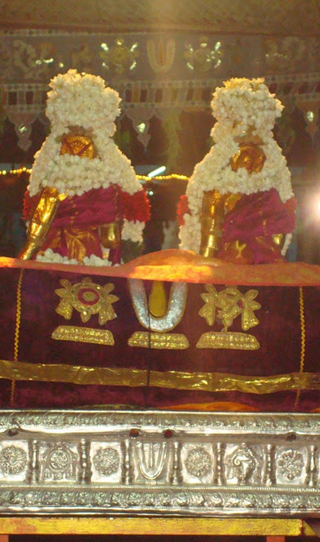 Kanchi Varadaraja Perumal Temple Kodai Utsavam day 3 2014 23