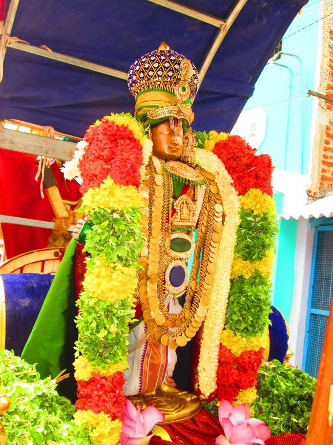 Srivilliputtur Sri Andal Thiruvadipoora Brahmotsavam day 6  Morning 2014--02