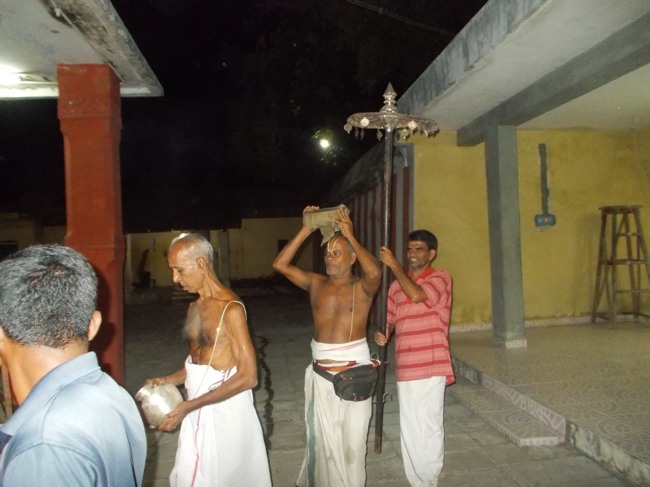Therazhundur Sri Sengamalavalli Thayar Adi Velli Purappadu 2014--06