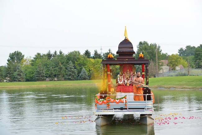 US Aurora Sri Venkateswara Temple Theppotsavam 2014 03