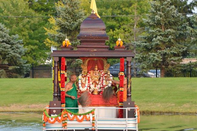 US Aurora Sri Venkateswara Temple Theppotsavam 2014 11