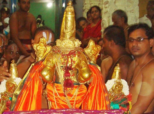 Kanchi varadaraja Perumal Temple OOrkolam Utsavam 2014 20