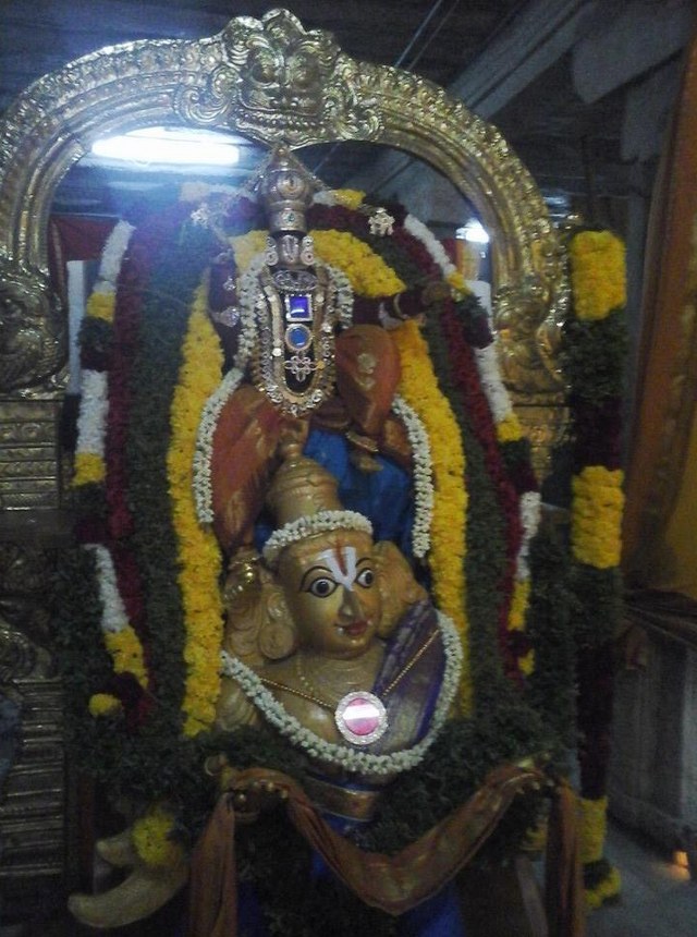Palayamkottai  Sri Azhagiayamannar Rajagopala Swami Temple Garuda sevai 2014 1