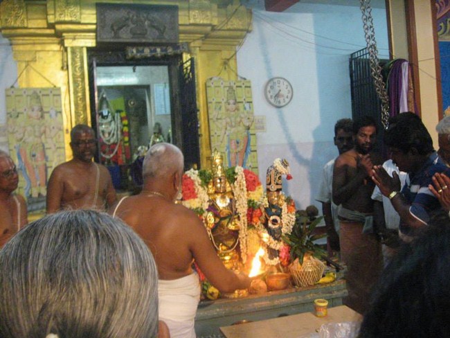 Putlur Sri Srinivasa Perumal Temple Swarna Kavacha Samarpanai Utsavam16