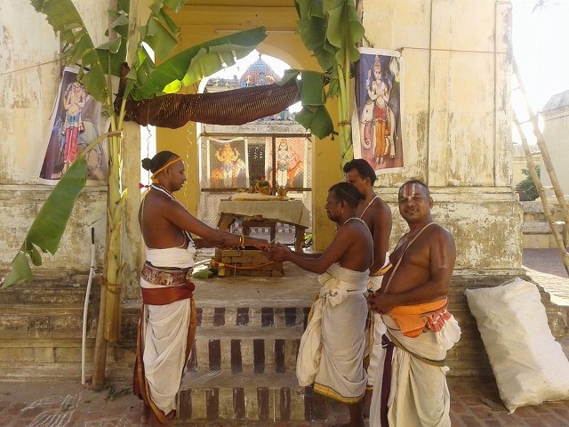 Sirupuliyur Krupasamudra Perumal Temple Pavithrotsavam day 1 2014 04