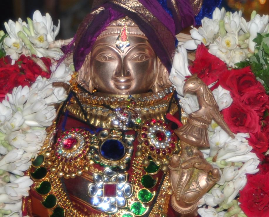 Sri Andal Uthra veedhi Desikan Sannadhi