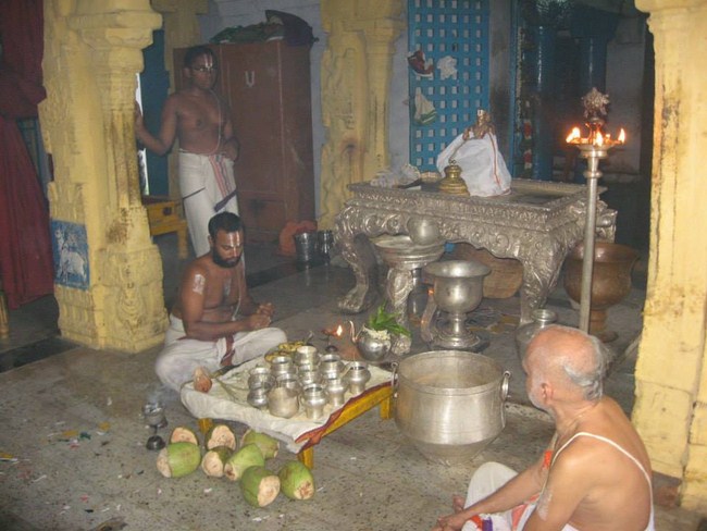 Swami Koorathazhwan Aadi Hastham Purappadu At Kooram Adhikesava Perumal Temple11