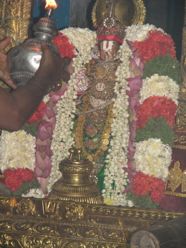 Swami Koorathazhwan Aavani Hastham Purappadu At Kooram Adhikesava Perumal Temple11