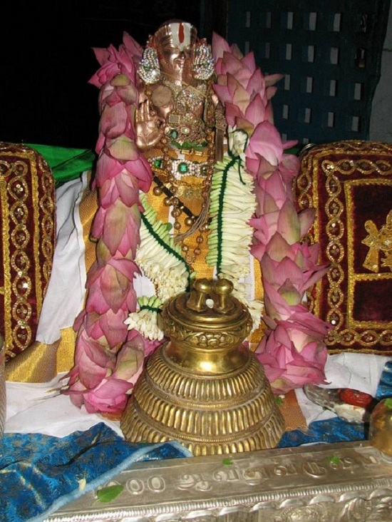 Swami Koorathazhwan Aavani Hastham Purappadu At Kooram Adhikesava Perumal Temple2