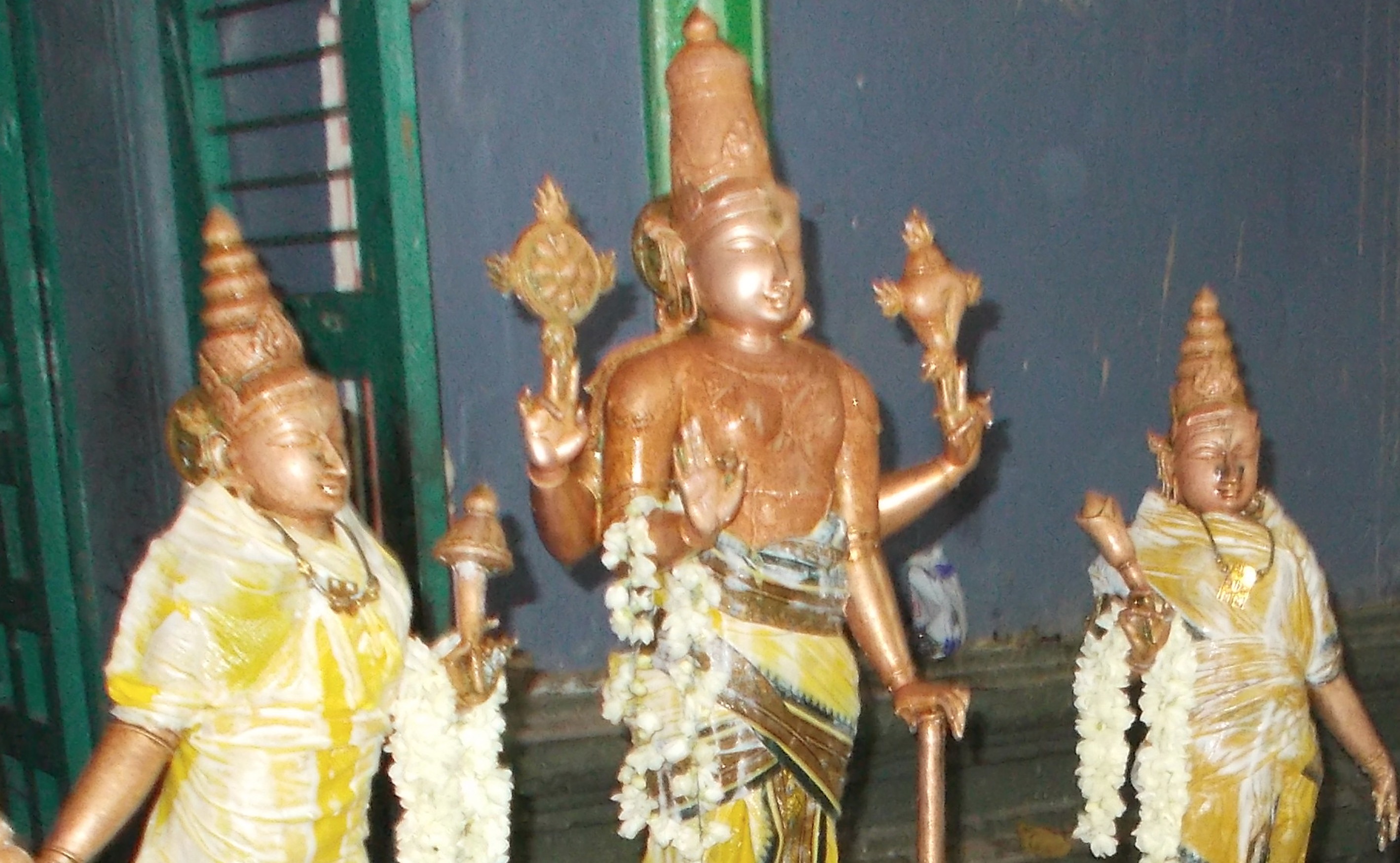 Therazhundur Thiruppavadai Utsavam