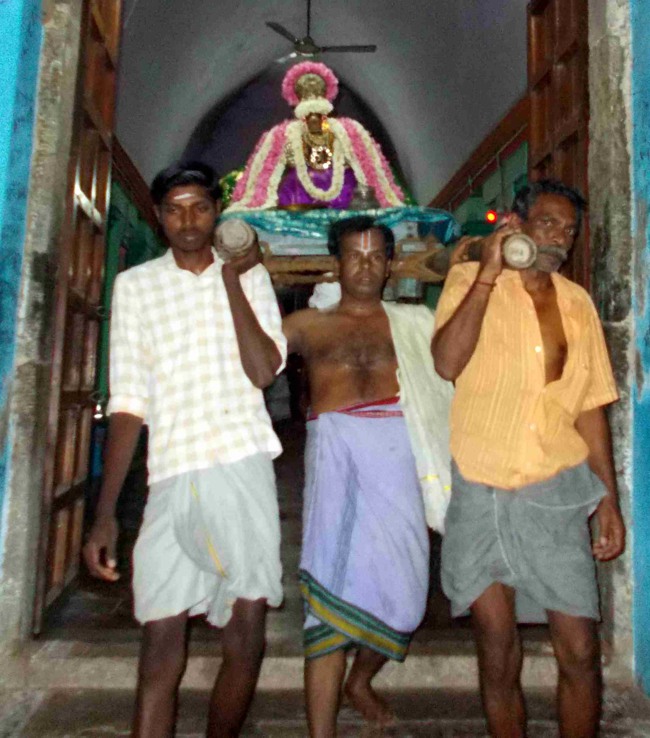 Thirukannamangai Sri Abhishekavalli Thayar Kadia velli Purappadu 2014--01