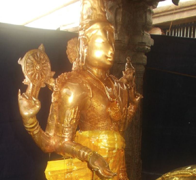 Thirumaliruncholai Kallazhagar THirumanjanam
