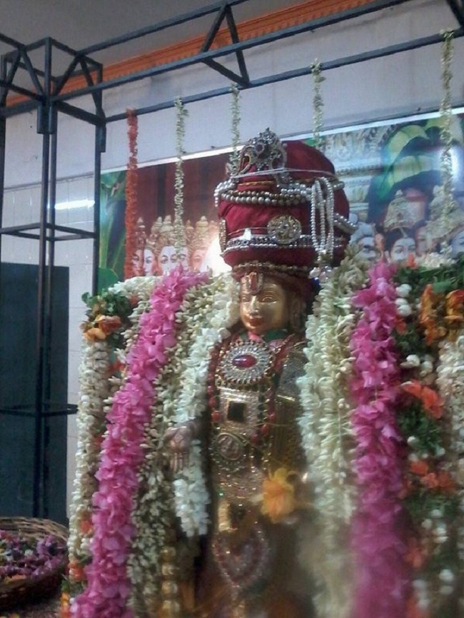 Thiruvaadipooram At Alwarpet Srirangam Srimath Andavan Ashramam Sri Srinivasa Perumal Sannidhi5
