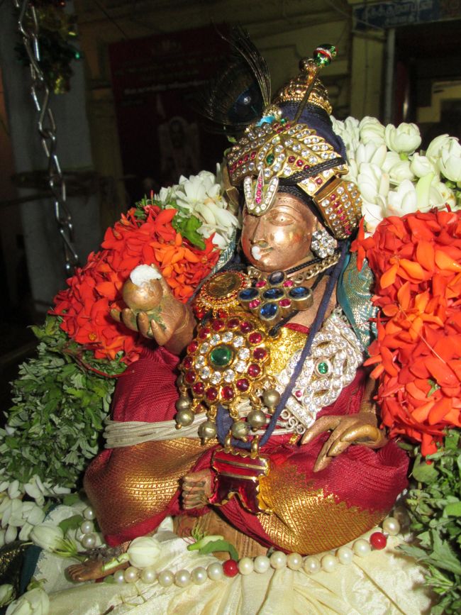 srirangam thirukurallapan sannathi krishna jayanthi (12)
