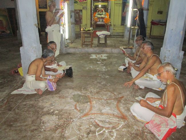 srirangam thirukurallapan sannathi krishna jayanthi (7)