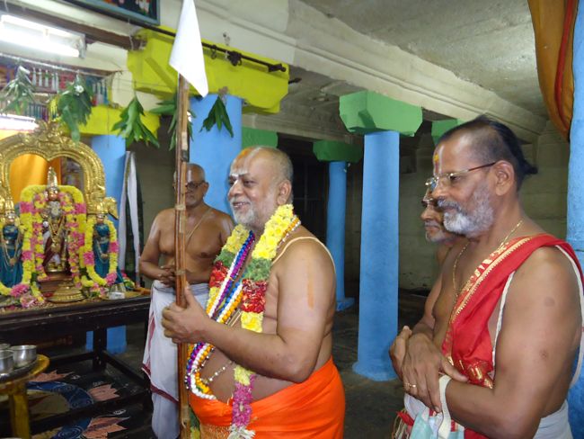 Azhwar THirunagari Jeeyar Mangalasasanam At Thiruvekka Yathokthakari Temple2014 08