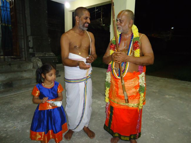 Azhwar THirunagari Jeeyar Mangalasasanam At Thiruvekka Yathokthakari Temple2014 16