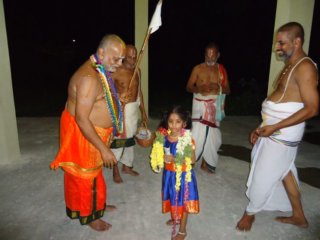 Azhwar THirunagari Jeeyar Mangalasasanam At Thiruvekka Yathokthakari Temple2014 19