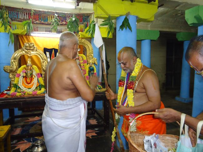 Azhwar THirunagari Jeeyar Mangalasasanam At Thiruvekka Yathokthakari Temple2014 26