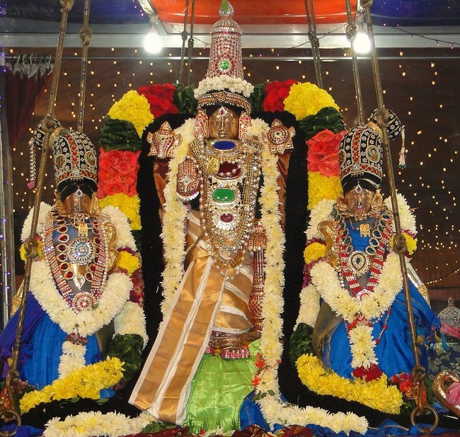 Chembur Sri Prahaladavaradhan Sannadhi Ahobila Mutt Navarathiri Utsavam 10