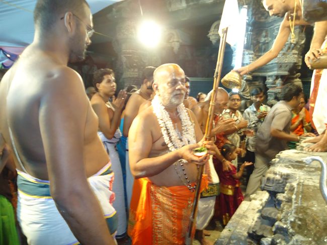 HH Azwhar Thirunagari Jeeyar Mangalasasanam At Kanchi Devapperumal Sannadhi 2014 18