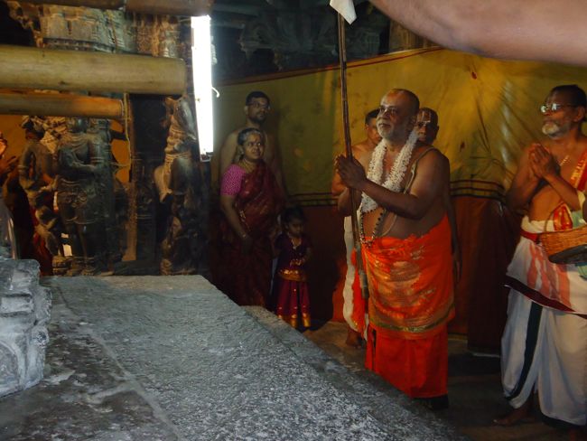 HH Azwhar Thirunagari Jeeyar Mangalasasanam At Kanchi Devapperumal Sannadhi 2014 20