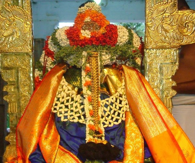 Kanchi Perundhevi Thayar Jaya PUrattasi Sukravara Purappadu  2014 08