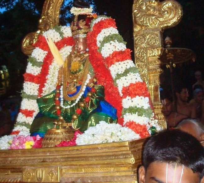 Kanchi Perundhevi Thayar Jaya PUrattasi Sukravara Purappadu  2014 15