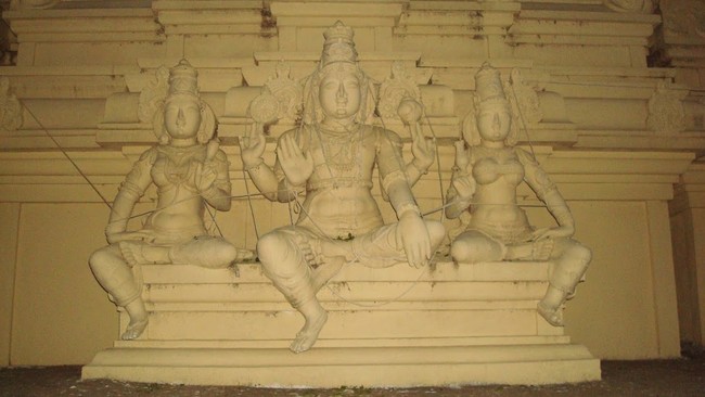 Kanchi Sri Varadaraja Perumal Kovil Pavithrotsavam Adhi vaasam  2014  31